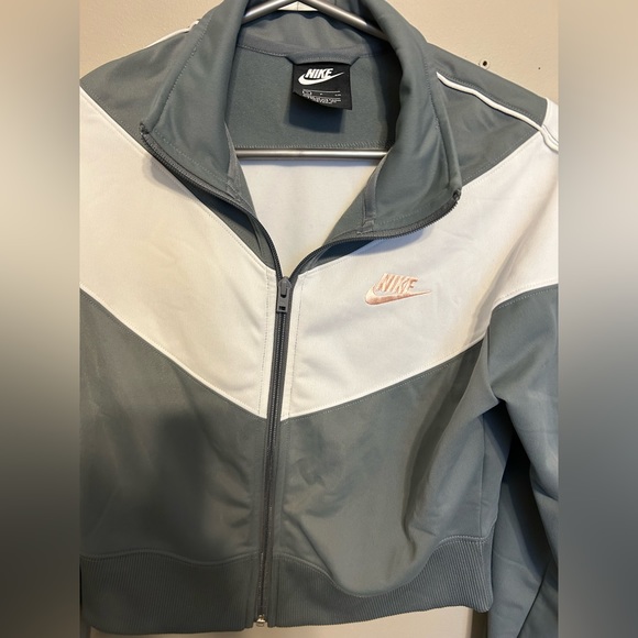 Nike Crop Colour Block Track Jacket Sweater - Picture 3 of 3
